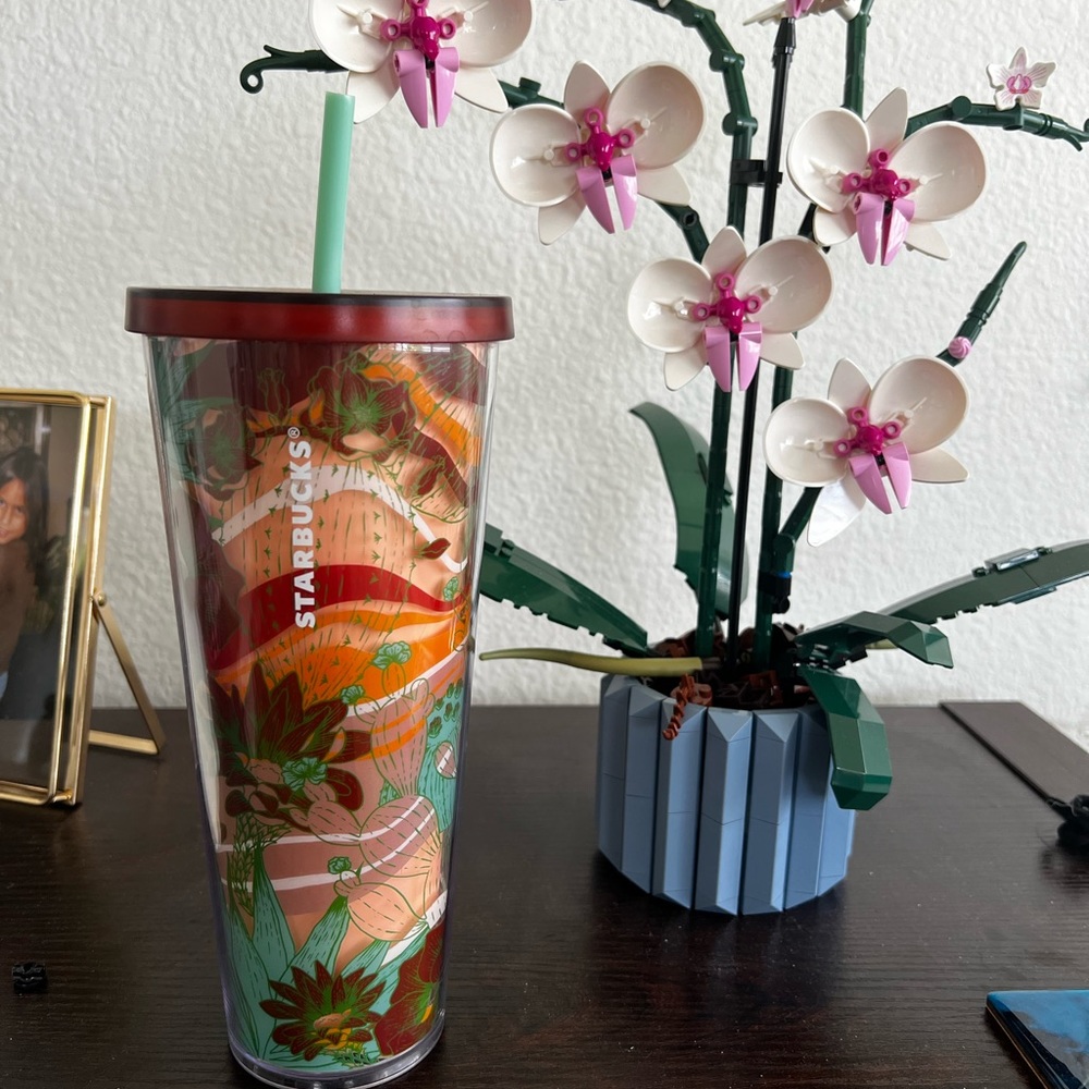 Cacti Venti Starbucks Cup